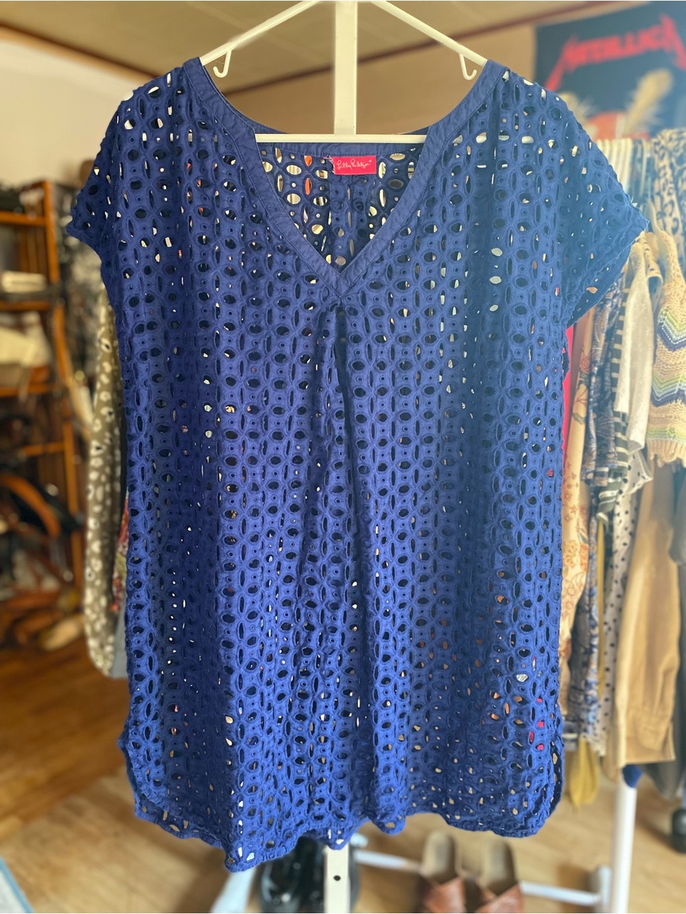Lilly Pulitzer Navy Eyelet V-Neck Top with side slits - pleated - capped sleeves